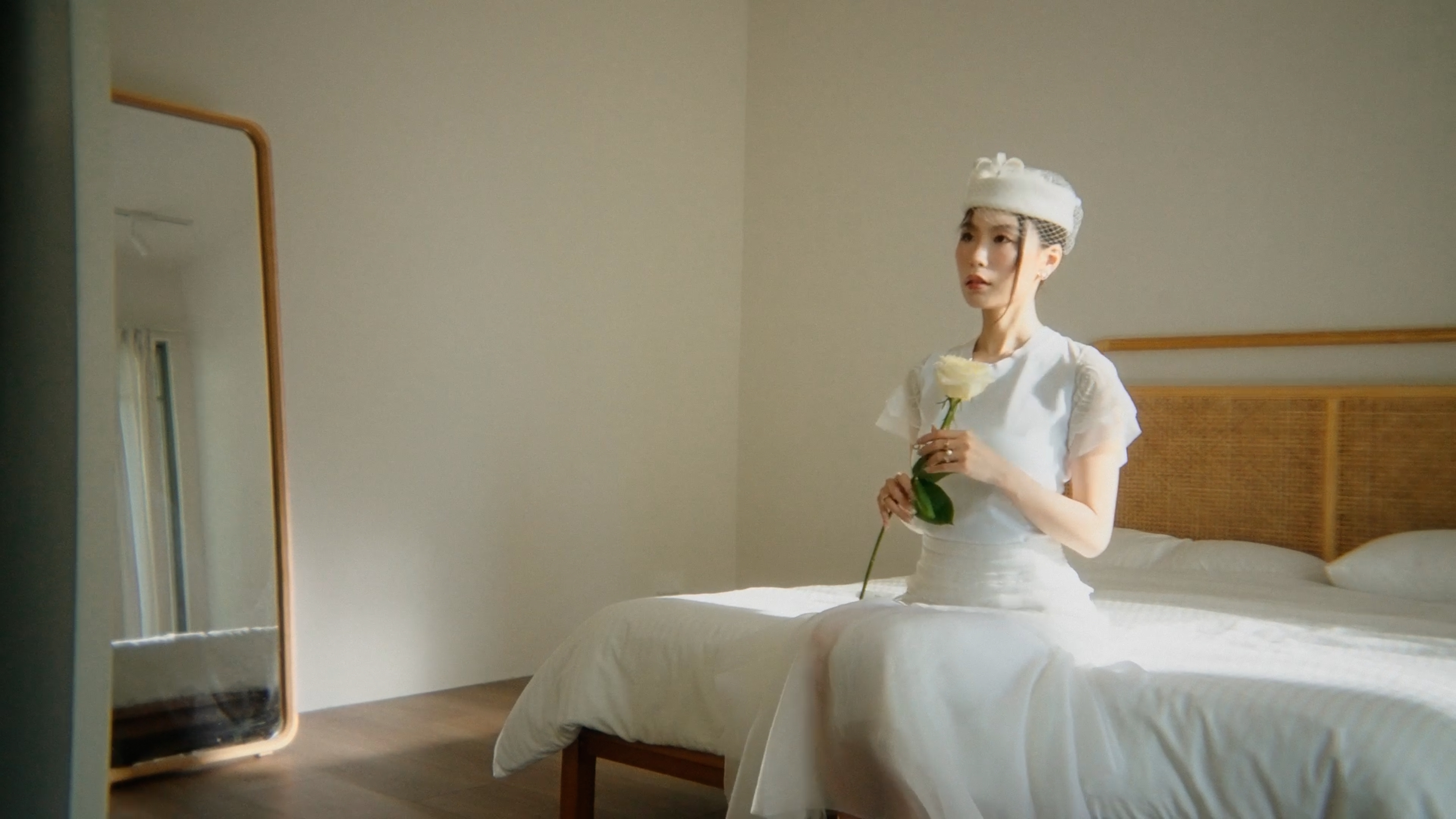 VOGUE Wedding Bella Su Still 6